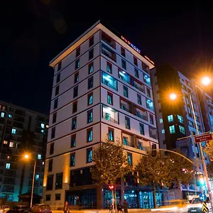 4* Hotel Mugwort &